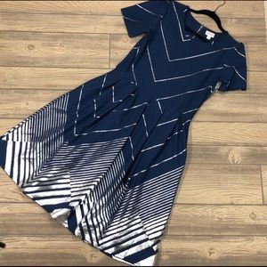 Lularoe Elegant Amelia XL
